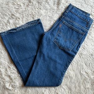 Orange tab Levi’s